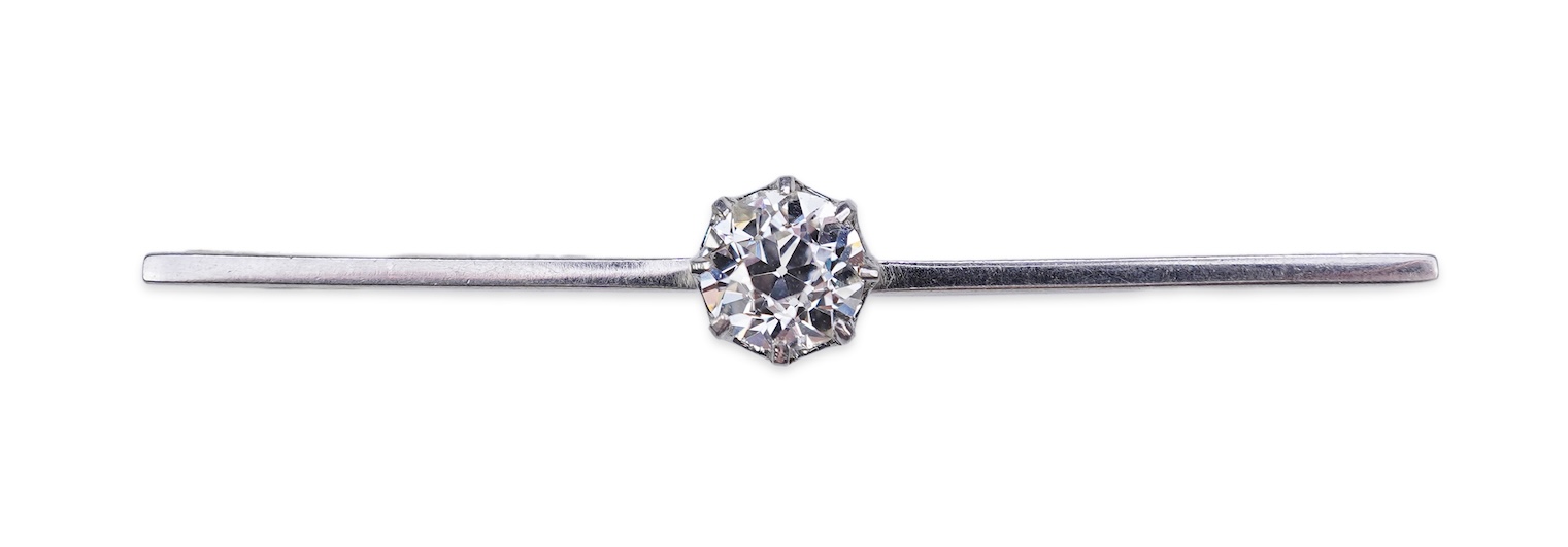 A diamond bar brooch, early 20th century
